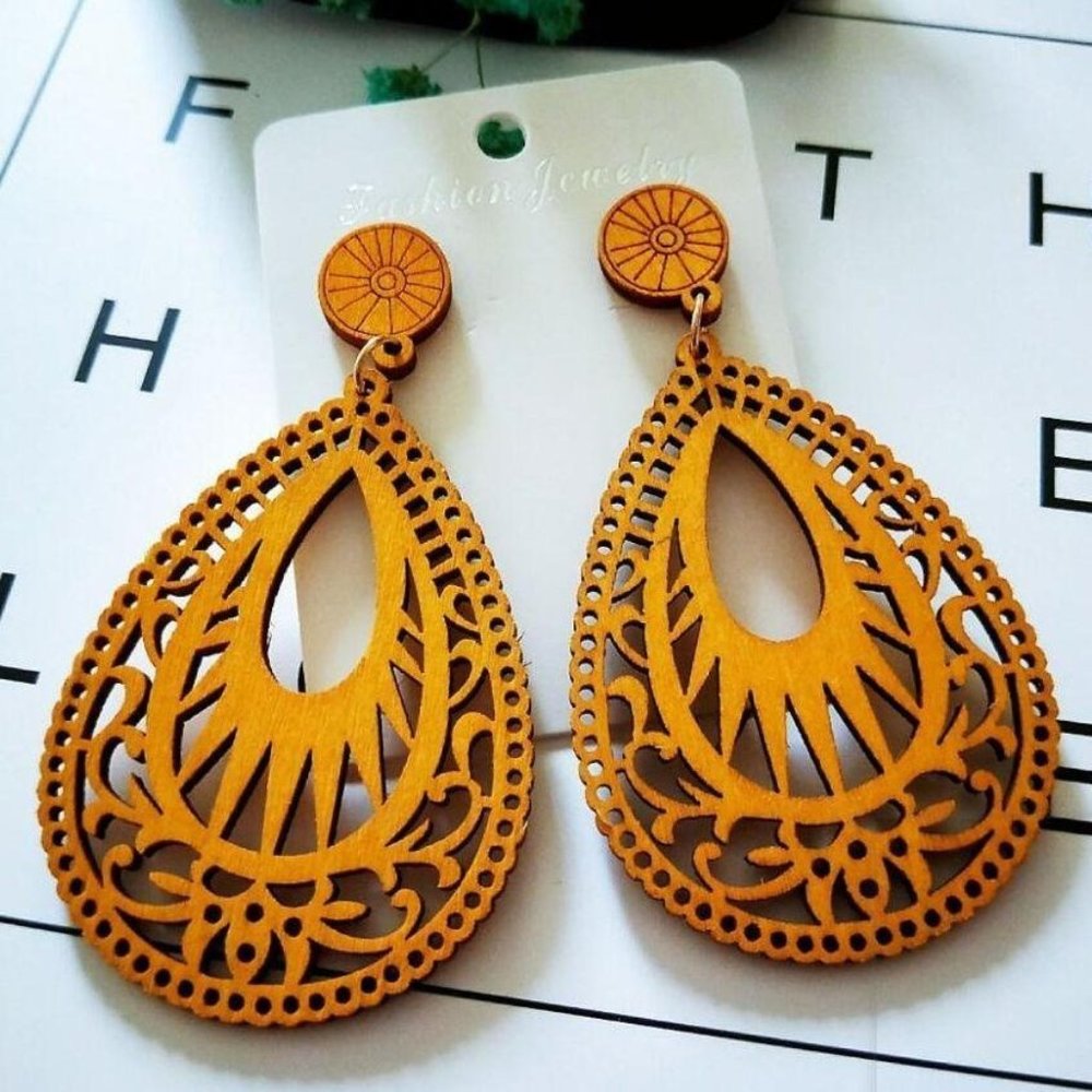 Wood Earrings – Brown